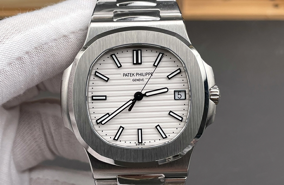 百達翡麗 高 仿 手錶